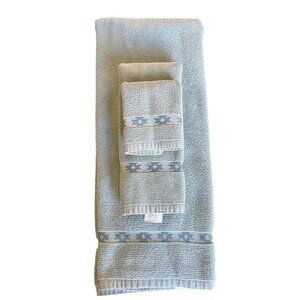 Pendleton Tucson Star Towel Set of Three 100% Turkish Cotton Jacquard Border